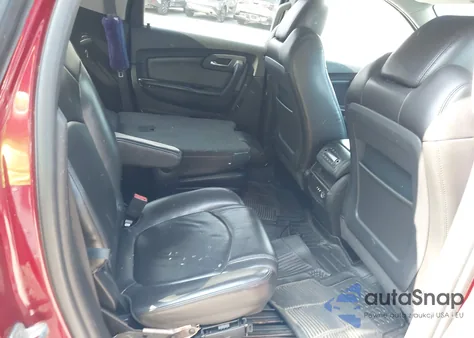 2010 Chevrolet Traverse Lt z USA, uszkodzony, nr VIN 1GNLVGED8AS141267